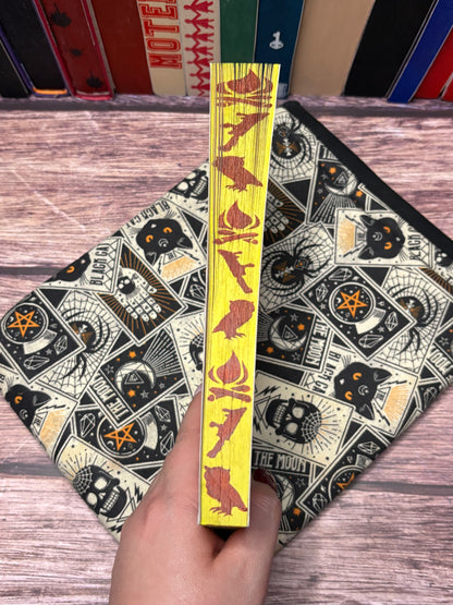 Livre jaspé — You're Not Supposed to Die Tonight de Kalynn Bayron