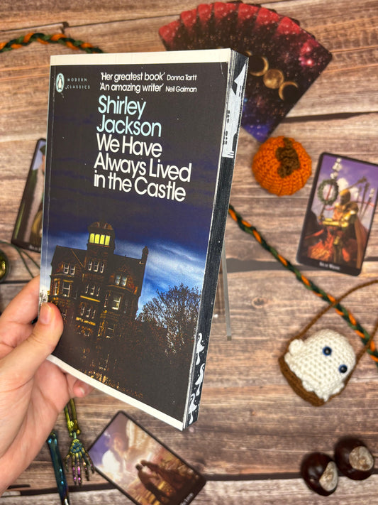 Livre jaspé — We Have Always Lived in the Castle de Shirley Jackson