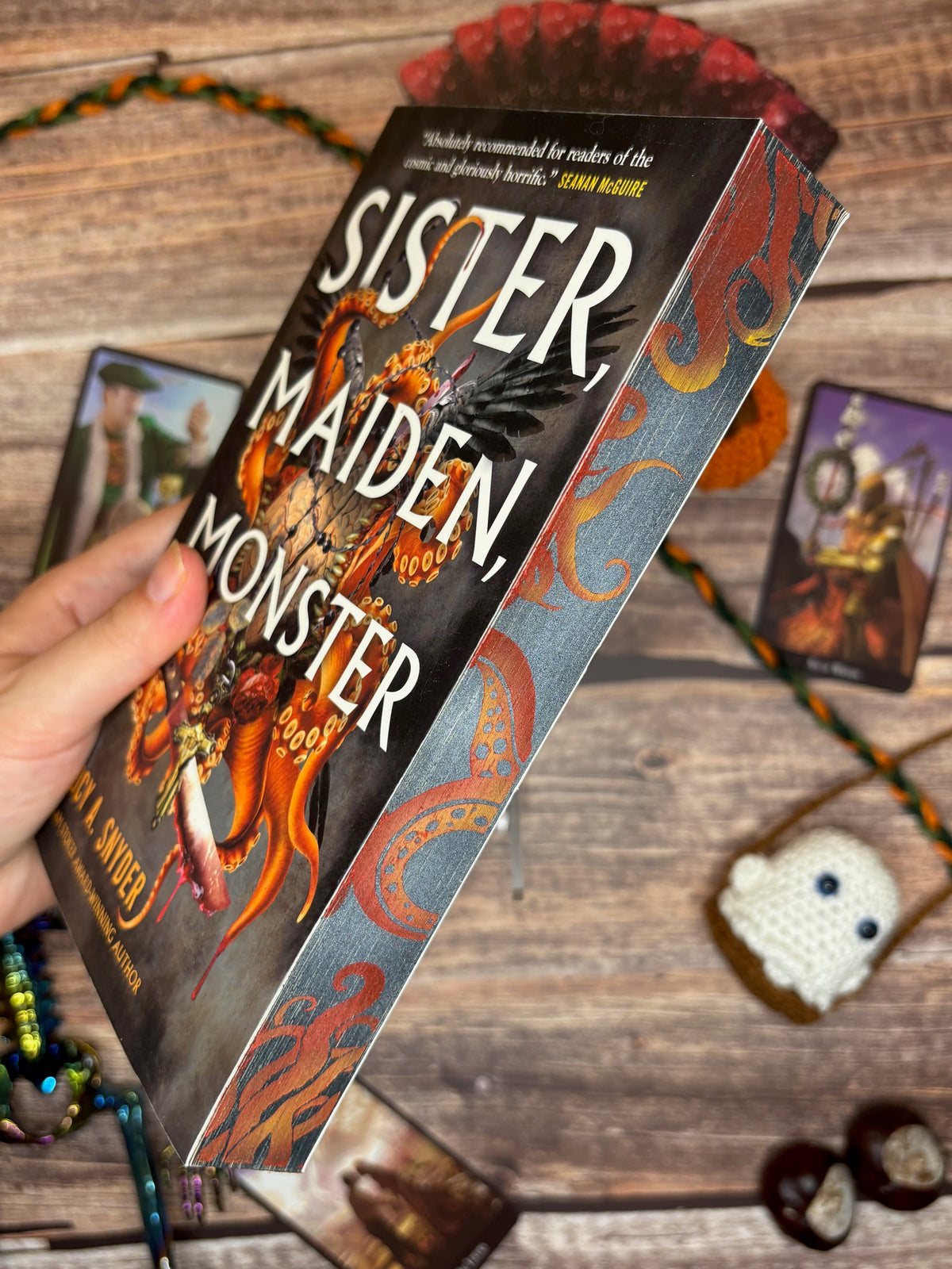 Livre jaspé — Sister, Maiden, Monster de Lucy A. Snyder